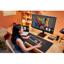 Monitor HP OMEN Transcend 31.5 QD-OLED UHD 240Hz 250cd/m2 0.03ms 2xHDMI DP